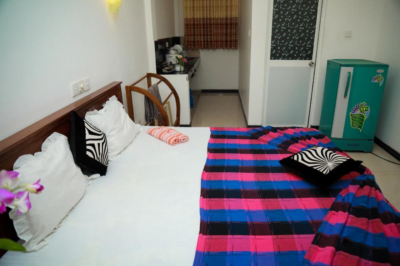 Hasaranga Holiday House Hikkaduwa Eksteriør billede