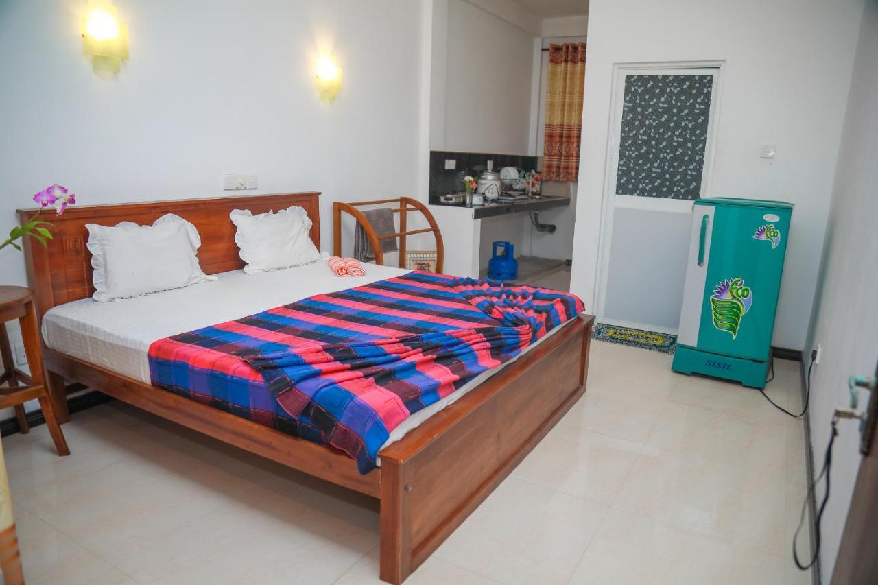 Hasaranga Holiday House Hikkaduwa Eksteriør billede